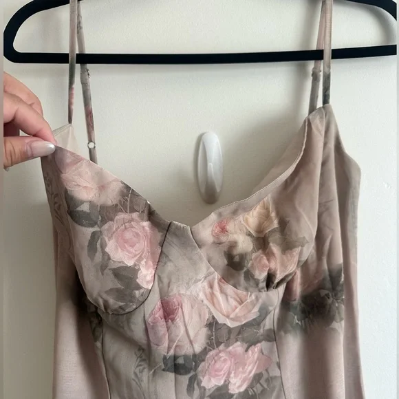 NWT House Of CB CHRISTIANA VINTAGE FLORAL MINI Romantic Dress Size L+ P - Picture 4 of 9